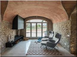 Mediterrane Wohnungen Garteneinfassung Bretter Robinie Fahrradstander Mobel Robinienpfahle Geschl Rustikales Haus Mediterrane Hauser Loft