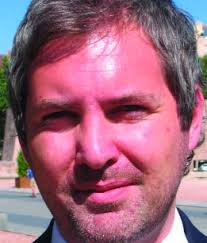 Hands across the water