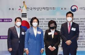 여론조사 오세훈·안철수 단일후보, 박영선에 오차범위 밖 우세. ì„œìš¸ì‹ ë¬¸ ì•ˆì² ìˆ˜ 46 Vs ë°•ì˜ì„  38 ì˜¤ì„¸í›ˆ 43 Vs ë°•ì˜ì„  39