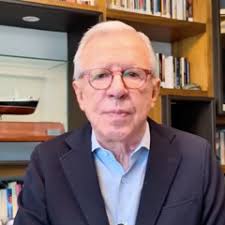 Stream Pepe Aguilar presenta su nuevo sencillo 'Hasta que me duermo' by  Joaquín López-Dóriga