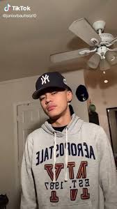 𝓙𝓾𝓷𝓲𝓸𝓻 𝓑𝓪𝓾𝓽𝓲𝓼𝓽𝓪 Video In 2020 Cute Guys Guys Mode Fashion
