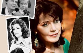 Dana budeanu prezintă top cinci „fătălăi din politică. Doamnele Televiziunii De Odinioara Marea Dragoste