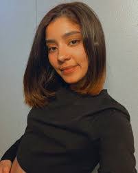 Stephanie Matos's Instagram, Twitter & Facebook