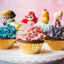 From the large mommy owl to the tiny baby owlets, everything about this cake just looks so good. How To Make Disney Princess Cupcakes Amy Treasure