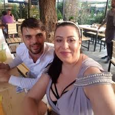 An interview with 'billy batson'. BombÄƒ In Showbiz Oana Roman È™i Marius Elisei S Au ImpÄƒcat Postarea Care I A Pus Pe Ganduri Pe Fani Foto Spynews Ro