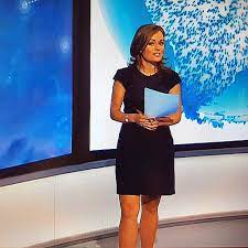 Dailymail.co.ukarticle about victoria fitz going into labour while presenting the news. Victoria Fritz