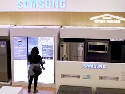 Wondering how long a stove should last you? Samsung Lg Tops In U S Appliance Sales Stevenson