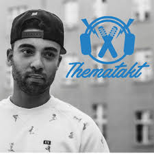 La pleine lune est une phase importante qu'il ne faut pas louper, elle dégage une grande force mystique. Afrika Thematakt