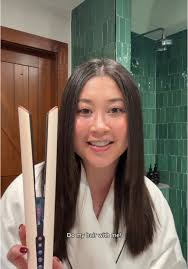 Straight Hair Routine with the Dyson Airstrait