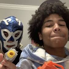 Stream Ryan Gomez music