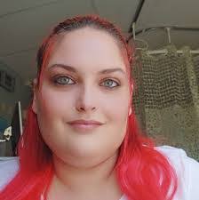 Melody Burgin's Instagram, Twitter & Facebook