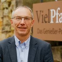 30+ "Michael Dostal" profiles