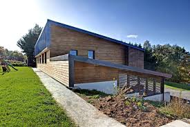 Cm Bois Et Habitat Construction De Maisons A Ossature Bois Aveyron Cantal Midi Pyrenees Auvergne Lim Maison Ossature Bois Maison Bois Construction Maison