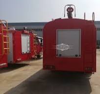 Isuzu ftr 10cbm to 12cbm fire water tank truck