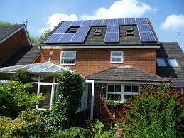 In the uk, 12 solar panels are needed for a 3kw solar installation, and 24 panels for a 6kw installation. How Many Solar Panels Can I Fit On My Roof Thegreenage