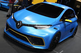 Renault Unveils Zoe E Sport Concept At The 2017 Geneva Motor Show In 2020 Renault Zoe Renault New Cars