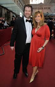 Kate garraway's age was discussed on good morning britain (picture: Kate Garraway Planung Der Zweiten Hochzeit Nachdem Ehemann Derek Draper Vorgeschlagen Wieder Aktuelle Boulevard Nachrichten Und Fotogalerien Zu Stars Sternchen