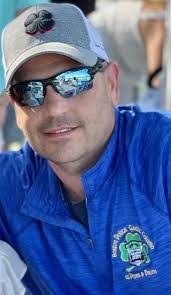 Jean Macomber's Instagram, Twitter & Facebook