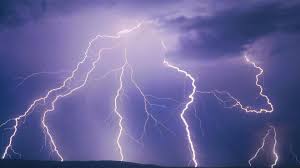 Pin By Charles Jackson On Nature Lightning Thunderstorms Lightning Strikes