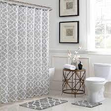 Enjoy free shipping & browse our great selection of shower curtains that will look great in your bathroom! Bath Fusion Elsa Geometric 18 In X 30 In Bath Rug And 72 In X 72 In Shower Curtain 15 Piece Set In Light Gray White Ymb007223 The Home Depot