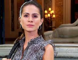 Jacques (Ary Fontoura) flagra Léa (Maria Zilda Bethlem) com outro homem na  cama. Após a separação do casal, a jovem Judith (Nathalia Schneider) jura  que um dia terá todo o império de Jacques.