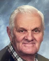 Annette Derry's Instagram, Twitter & Facebook