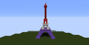 Il fallut donc remonter pour placer un drapeau plus petit. Eiffel Tower Blue White Red 1 1 Made By Aurelien02