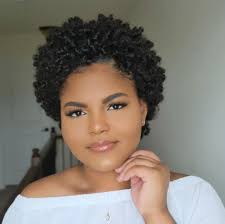 It S Wednesday Right Totally Crushing On Dsd Beaute And This Lovely Perm Rod Set Using Lottabod Hair Rods Curly Hair Styles Short Relaxed Hairstyles