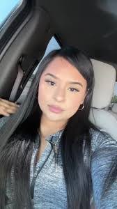 Daisy Barron's Instagram, Twitter & Facebook