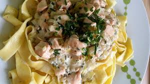 Nudeln Mit Lachs Sahne Sauce Von Drifter2009 Chefkoch Rezept Nudeln Mit Lachs Lachs Mit Sahnesauce Rezepte