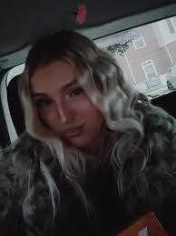 new pfp :p (ft my sprout hehehe)