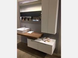 Piano con lavabo incorporato in marmoresina bianco lucido, specchio contenitore con 2 luci. 4m9zmjva4pljbm