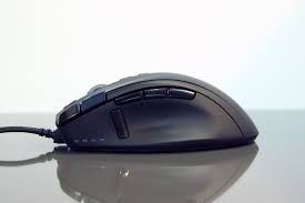 That is why its sometimes the most difficult mouse game. Lioncast Lm25 Allrounder Mouse Review