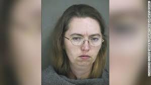 Lisa montgomery, a federal prison inmate scheduled for execution. Lisa Montgomery A Federal Judge Has Granted A Stay Of Execution For The Only Woman On Federal Death Row Pending A Competency Hearing Cnn