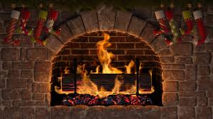 Buche Au Chocolat Tradition De La Buche Et Recette Yule Yule Decorations Christmas Yule Log