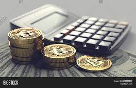 Конвертировать сатоши в биткоин и обратно, а также узнать в калькуляторе, сколько стоит один satoshi в долларах, рублях, гривне и в других валютах. Piles Bitcoin Laying Image Photo Free Trial Bigstock