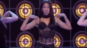 Podemos estar a falar do trabalho diário de patrícia mamona ou de uma metáfora para a vida, mas qualquer das opções é boa o suficiente para nos inspirar. Patricia Mamona Espalha Sensualidade E Arrasa No Lip Sync Portugal Videos Jornal Record