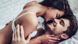 Während manche präferenzen der frauen nicht überraschen, zeigt die top sexuelle vorliebe, dass das weibliche geschlechte doch gerne mal das ruder übernimmt. Wiederholung Ausgeschlossen Das Sind Absolute No Gos Beim Ersten Sex Mit Einem Neuen Partner Gq Germany