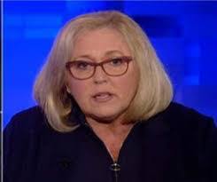 Lori Zeno's Instagram, Twitter & Facebook