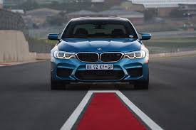 M5 competition vs hellcat *closest race yet*. Video Bmw M5 Vs Jeep Grand Cherokee Trackhawk Vs Dodge Challenger Hellcat