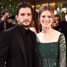 Kit harington has not disclosed any major facts about his personal life. Rose Leslie Gives Birth Welcomes First Baby With Kit Harington E Online Deutschland