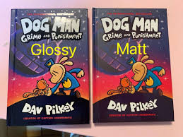 There are currently 9 books in the dog man series, with a 10th book coming out on march 23rd, 2021. Free Gift Glossy Matt Dogman 1 10 1 11 Books Set Dog Man Hardcover Over 100 Free Delivery Hobbies Toys Books Magazines Children S Books On Carousell