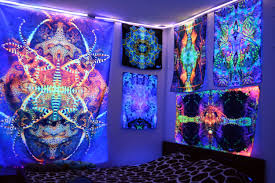 Psychedelic Blackdrop Psy Calyptra Black Light Trippy Etsy Psychedelic Space Blacklight Tapestry Psychedelic Tapestry