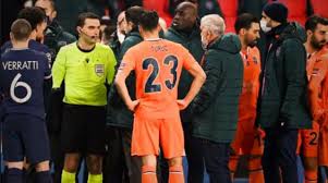 Psg lille maçı ile iki takım bu akşam karşı karşıya geliyor. Son Dakika Hakemin Irkcilik Yaptigi Psg Basaksehir Maci Ertelendi Son Dakika Spor