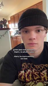 Pocket is so peak i wish u guys could listen to it tbh #originalmusic ...