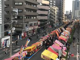 川口市】2024年は週末開催！川口神社で12月15日(日)におかめ市が開催されます。川口駅前から並ぶ露店は圧巻！ | 号外NET 川口市