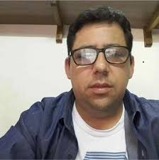 Esta mañana asistimos a la sta. Karina Ozuna, es quien había denunciado que  encontró en las redes sociales en venta un vehículo idéntico al de ella y  resultó ser un vehículo clonado .