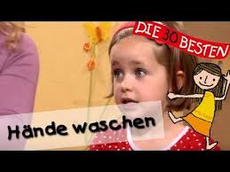 Hallo Hallo Schon Dass Du Da Bist Singen Tanzen Und Bewegen Kinderlieder Youtube Kinder Lied Kinderlieder Kindergarten Lieder