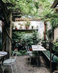 Hey Davina Maison Premiere Backyard Cafe Outdoor Cafe Patio Garden