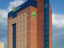 Earn and redeem hotel direct points on your booking. Holiday Inn London Brent Cross An Ihg Hotel London Updated 2021 Prices